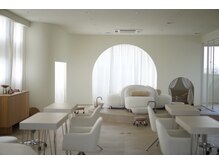 ヴィヴ(vive)の雰囲気（岡崎市ではどこにもない空間を実現！）