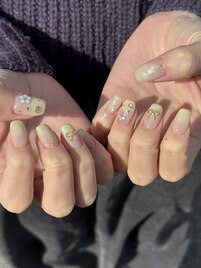 ストーンでフラワーアート