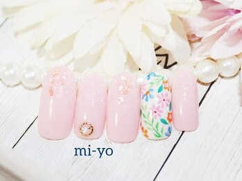 ミーヨ ネイル(mi-yo nail)/【定額¥8800(税込)★】