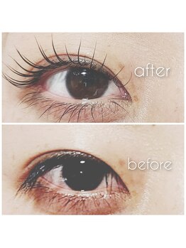 リル(Lil)/コスメリフト　(まつ毛パーマ)　