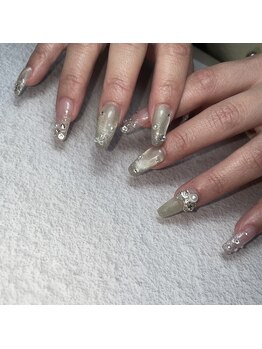 ラフィーナ(RAFFINA)/