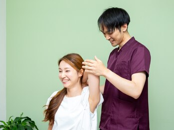 鍼灸サロン咲(ショウ)の写真/【肩こり根本改善コース¥4,980】慢性的な首肩こり/肩甲骨はがし/国家資格者による痛みの少ない本格整体◎