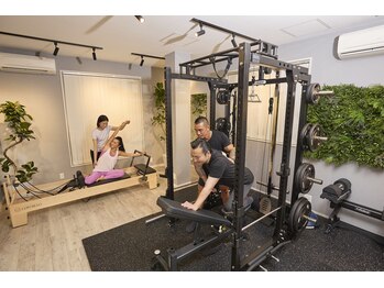 セバス 赤坂見附(SEBAS)