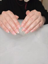 セブンセッテネイル(7.sette_nail)/チークネイルとガラスフレンチ