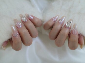 ラリーネ 表参道店(Larine)の写真/認定講師の資格を持つベテランネイリスト所属◆確かな技術とデザイン力に脱帽。美しい上質なネイル体験を。