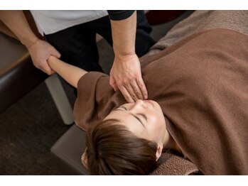 癒し手 サンリブわさだ店/肩甲骨はがし