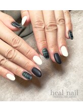 ヒールネイル(heal nail)/チェック柄ネイル