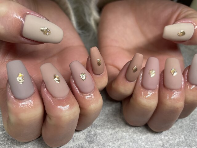 EYELASH&NAIL ULULU【ウルル】