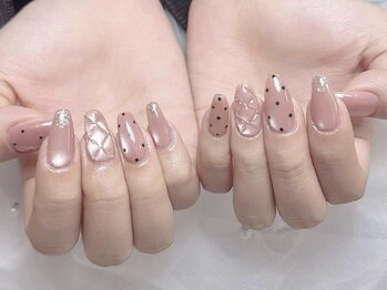 ブイピーネイル 新大久保(VP nail)/長さだし&やり放題 90分