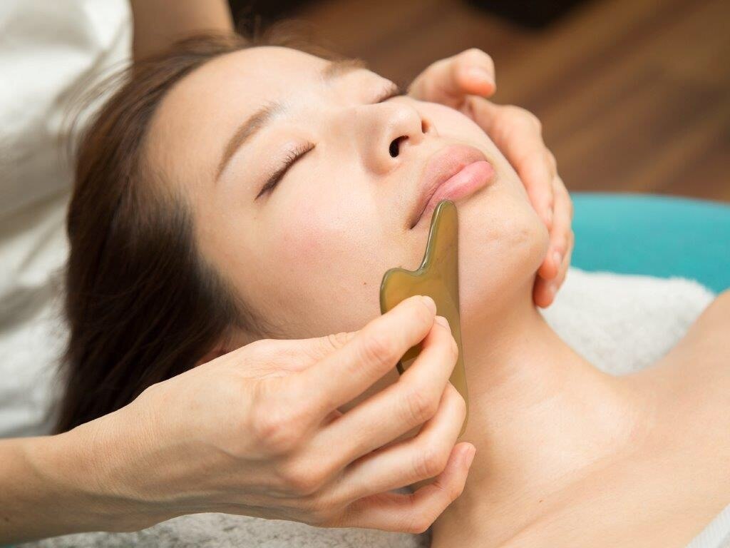 shiori　　yosa 神の手カッサ美品 かっさセラピー専門サロン シオリカッサ(Shiori Kasa)｜ホットペッパー