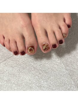 ロクサンサン(633)/ボルドーニュアンスネイル