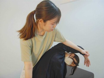 ココカラストレッチ 心斎橋店(KOKOKARAストレッチ)/横腹の筋肉のストレッチ