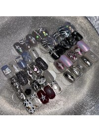 8900円 y2kデザイン