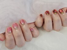 フルン(Flun)/苺nail