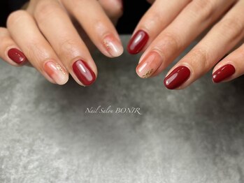 ボニール(BONIR)/ボルドー
