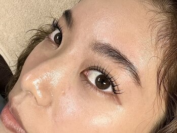 ダブリュービー(WB)/パリジェンヌラッシュリフト