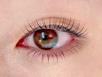 ルミナアイラッシュ(Lumina eyelash)の写真/《落ち着いて寝れるベットをご用意◎》落ち着いた空間で自分へのご褒美時間を♪あなたの理想を叶えます◎