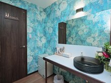 スマイル スパ(Smile SPA)/サロン内観(ドレッサー&お手洗)