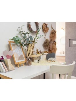 まつげのお悩み解決サロン