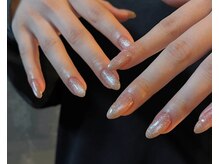 大人気のマグネットネイルもカラー多数ご用意しております♪