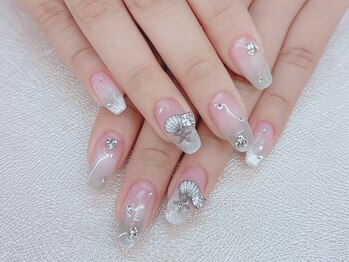 サラ ネイル(Sara Nail)/by HIRAKAWA