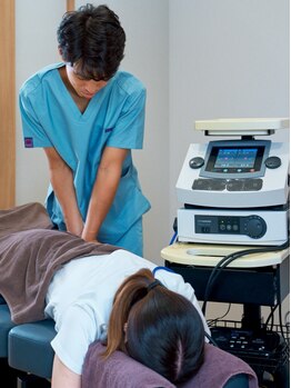 かんとま整骨院 中区鶴舞院の写真/【完全個室×国家資格の安心施術。】肩こり改善、短期間で効果を実感×持続性でその場しのぎから卒業。