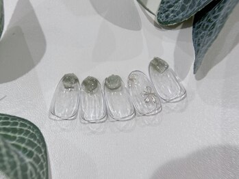 エムプラスビューティー(M+)/シンプル、アートデザイン