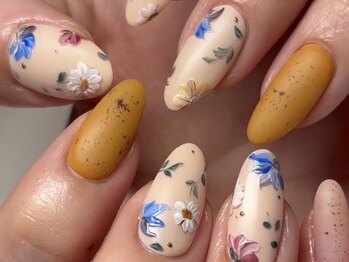 ヴレ ネイル(vrai nail)の写真/手描きアートで華やかに！あなただけの特別なデザインで自分史上最高の指先を♪イベントやブライダルにも◎