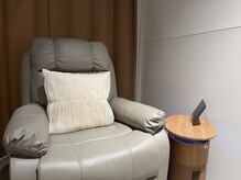 セウネイル(ceu_nail.8)の雰囲気（半個室のお席で施術中はNetflixやYoutube、Tverが観れます☆）