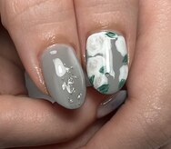 キムネイル 嬉野(Kiim nail.)