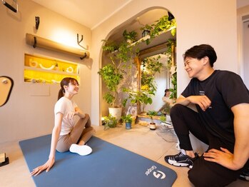 精神と時のジム 恵比寿店の写真/【美脚を叶えるパーソナルジム】辛くないトレーニングで習慣化！パーソナルだから初心者の方にも◎