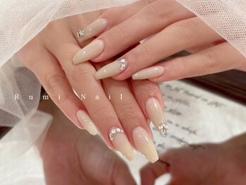 ワンホンネイル 新宿(Rumi Nail)の写真/【最新の冬ネイルをご用意♪】シンプルだからこそこだわりたい方は必見!オフィスでも浮かない輝く指先を★