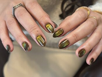 ソル(SOL.)の写真/シンプルも個性派も思いのまま。丁寧ケア×パラジェルで洗練アートが叶う、多彩なデザインで理想の指先へ◎