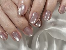 ジェナ(Jenna)/ガラスマグネット×先端ライン