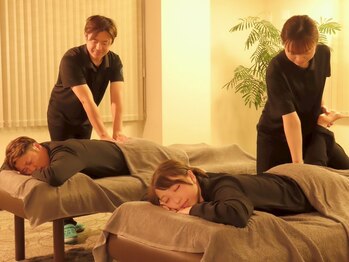 リラックスレイク(Relax Lake)の写真/“お友達、カップル、ご夫婦”でのご来店大歓迎☆広いスペースでゆったりとしたお時間をお過ごしください♪