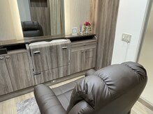 ビューステージ アイブロウサロン 吉祥寺/清潔感のある個室空間です♪