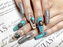 ラヴィアスプラス(LAVIAS+)/