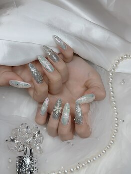 雪の結晶ネイル