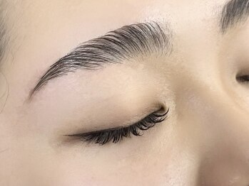 ビューティーサロン ココ 名駅店(COCO)の写真/【ブロウラミネート×眉ワックス】注目度の高い最強"眉毛"ケアでふんわり立ち上がった自分好みの垢抜け眉に