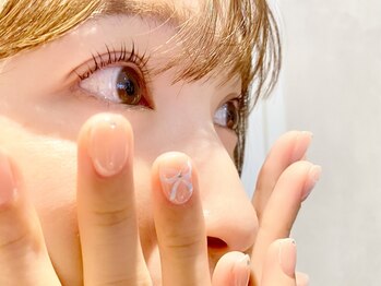 デイアオヤマ(Day.aoyama)の写真/【日暮里駅徒歩3分】時短であっという間!ネイル×eyelashの同時施術が一番人気♪