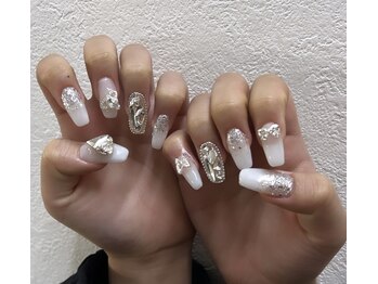 ジェイノヴァール(Jnovart)/