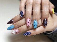 ヴィーナスネイル(Venus Nail)/長さ出し持ち込みデザイン