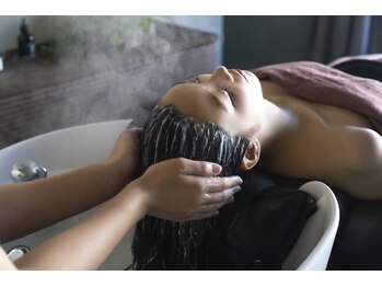 ヘッドコンシェルジュ 代官山店(head CONCIERGE)の写真/【五感を癒す極上ヘッドスパ】ヘッドスパ専門店！都会の喧騒を忘れさせる静謐な完全個室で至福のひと時を…
