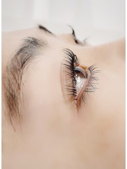 リブレ(LIBLE)/次世代まつげパーマ