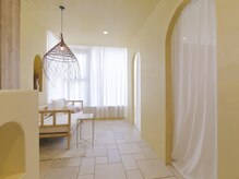 マニュエル(Manuel)/