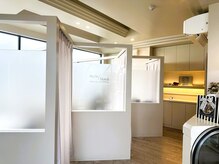 元カフェだった雰囲気を残し、落ち着くサロン♪