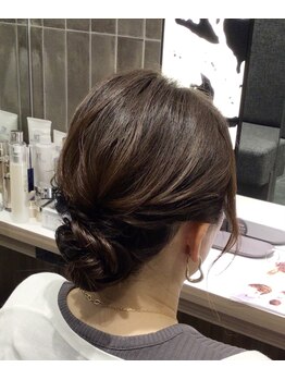 アトリエはるか 六本木ヒルズ店/☆シニヨン（ヘアセット）