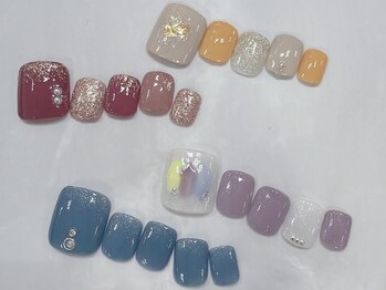 ジャストネイル(JustNail)の写真/【サンダルの準備はOK？】足元から自信が持てる大人のフットネイル！ケア込みでお得にフットネイル◎