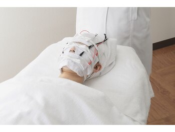 ローズパール サクラ(Rose Pale 桜)/生コラーゲン導入