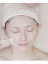 ファヴォリ(favori)/乳酸ピーリング